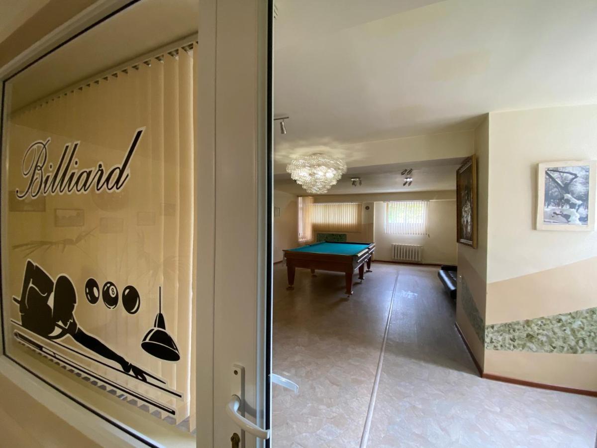 Kirovakan Hotel Vanadzor Exteriör bild
