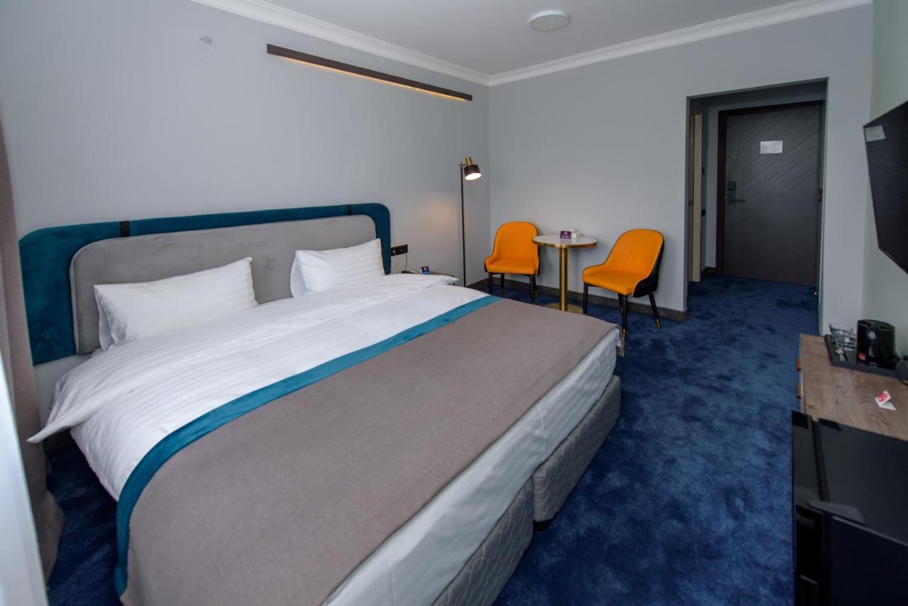 Kirovakan Hotel Vanadzor Exteriör bild