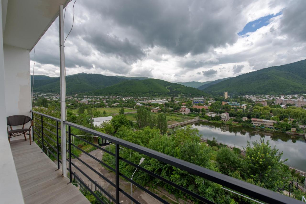 Kirovakan Hotel Vanadzor Exteriör bild