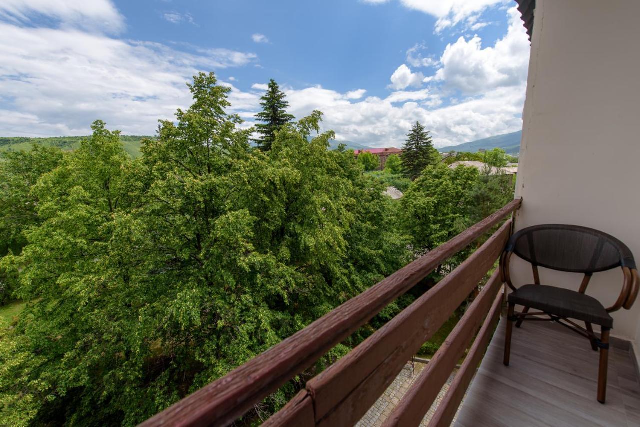 Kirovakan Hotel Vanadzor Exteriör bild