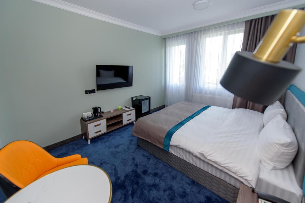 Kirovakan Hotel Vanadzor Exteriör bild