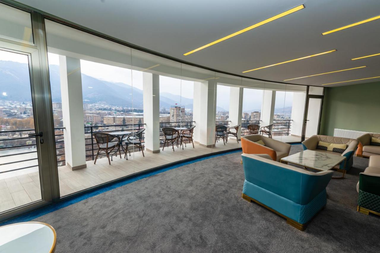 Kirovakan Hotel Vanadzor Exteriör bild